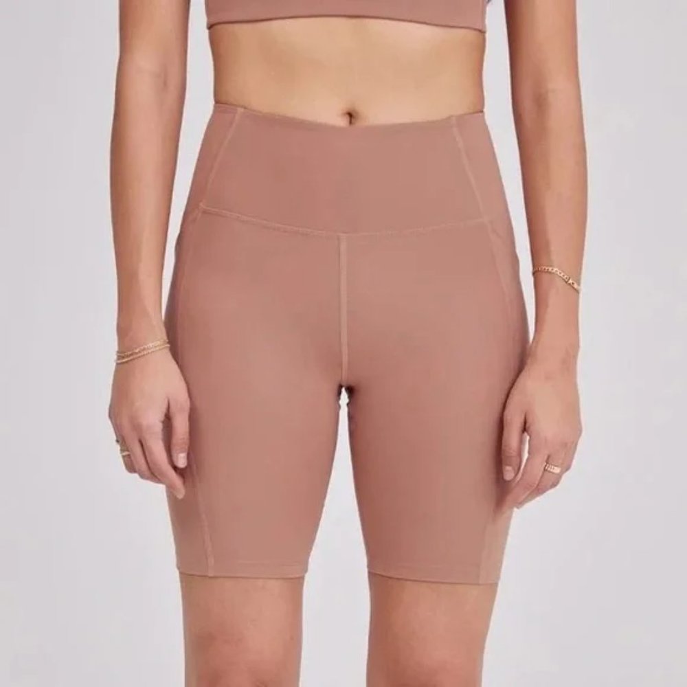 NWT Girlfriend Collective Bike Shorts in Rosebud